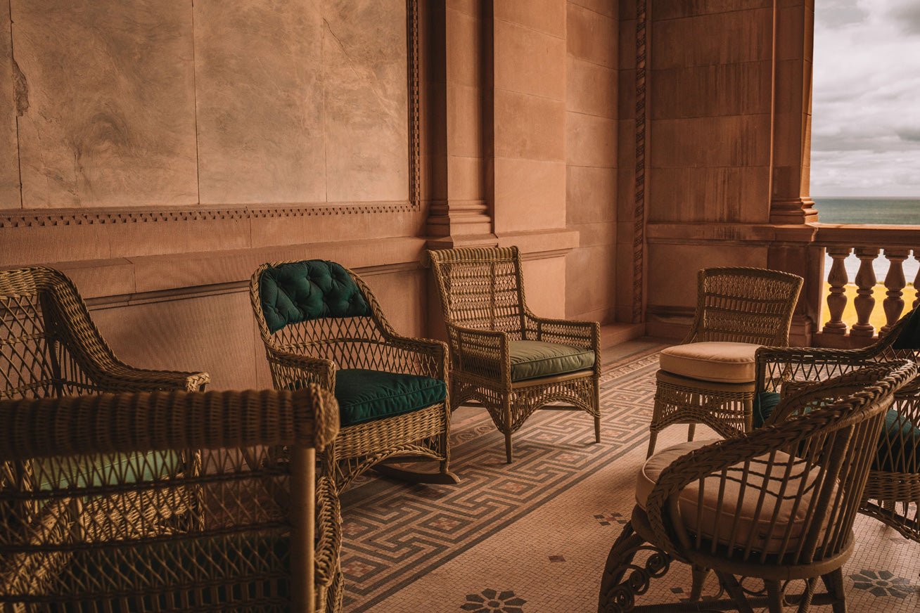 10 Ways to Style Antique Wooden Chairs in Your Home - Cultheir