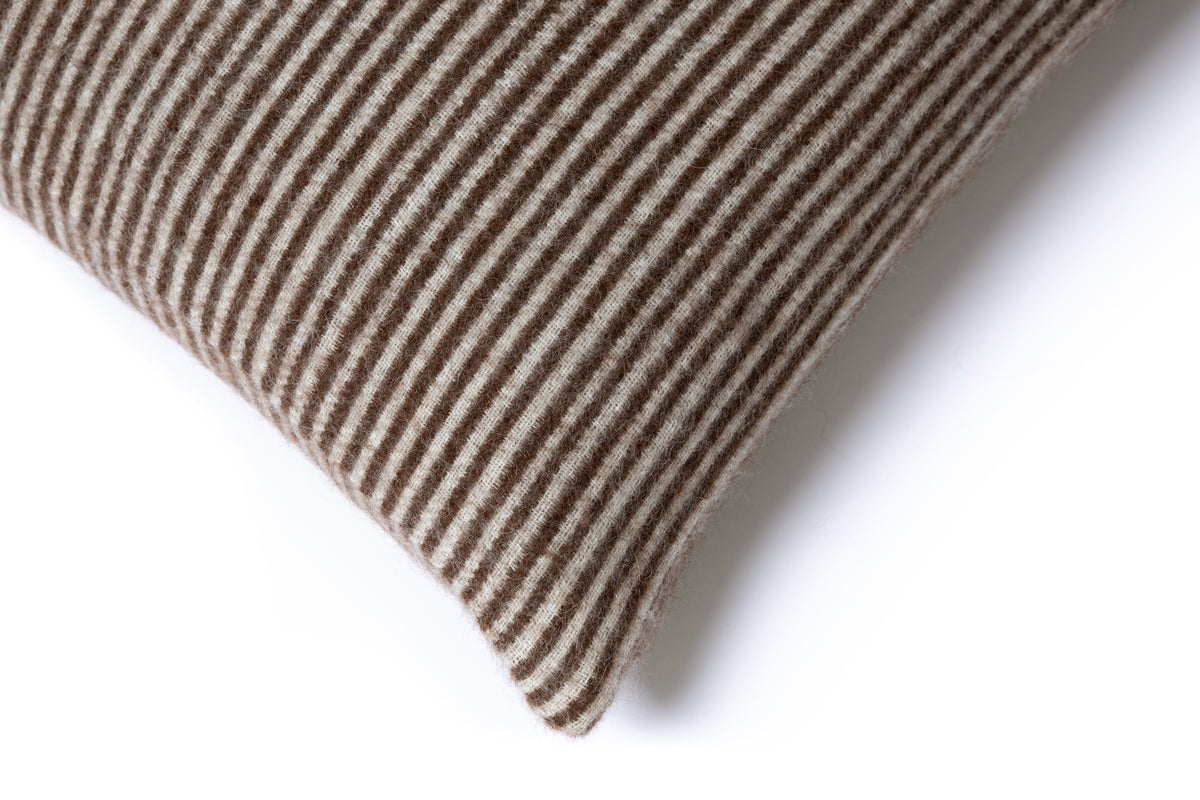 CORTEZ THROW PILLOW 20". ZERO DYE