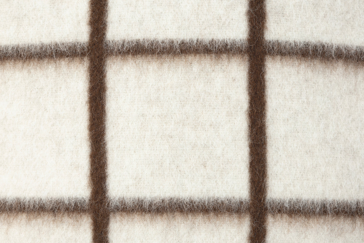 UMI HEIRLOOM THROW PILLOW 23" X 11". ZERO DYE