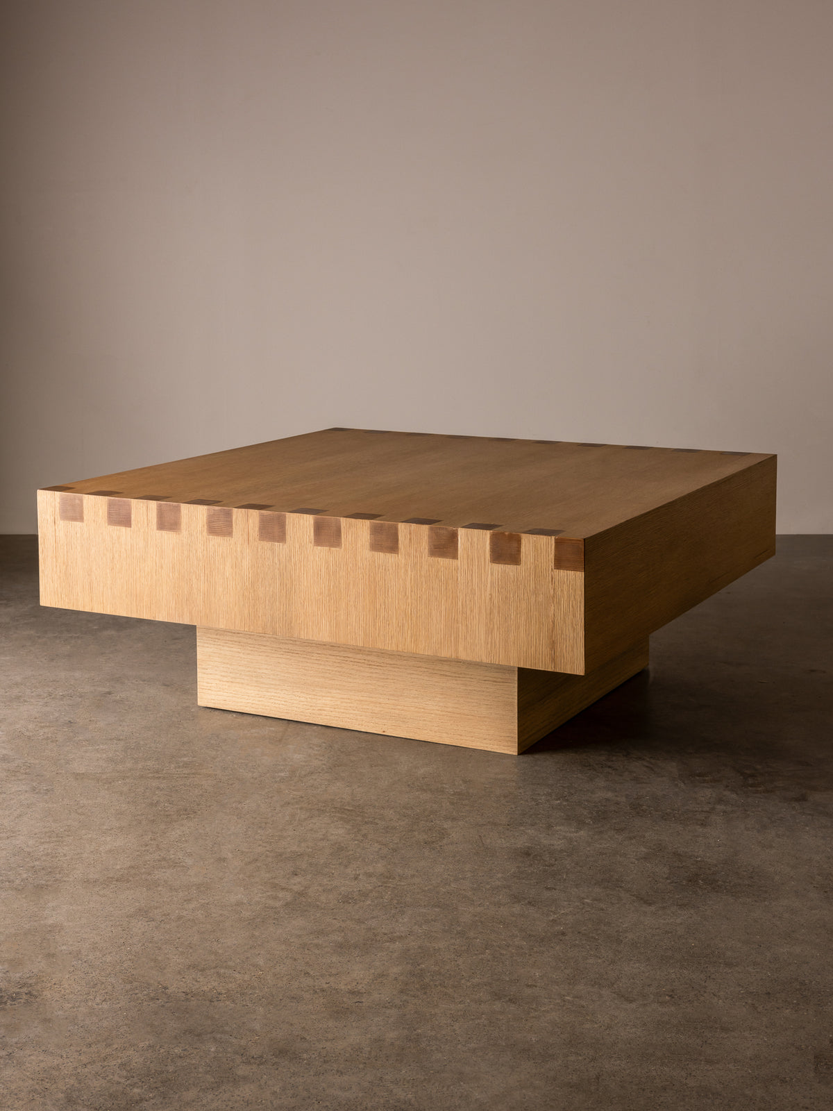 Dovetail Table