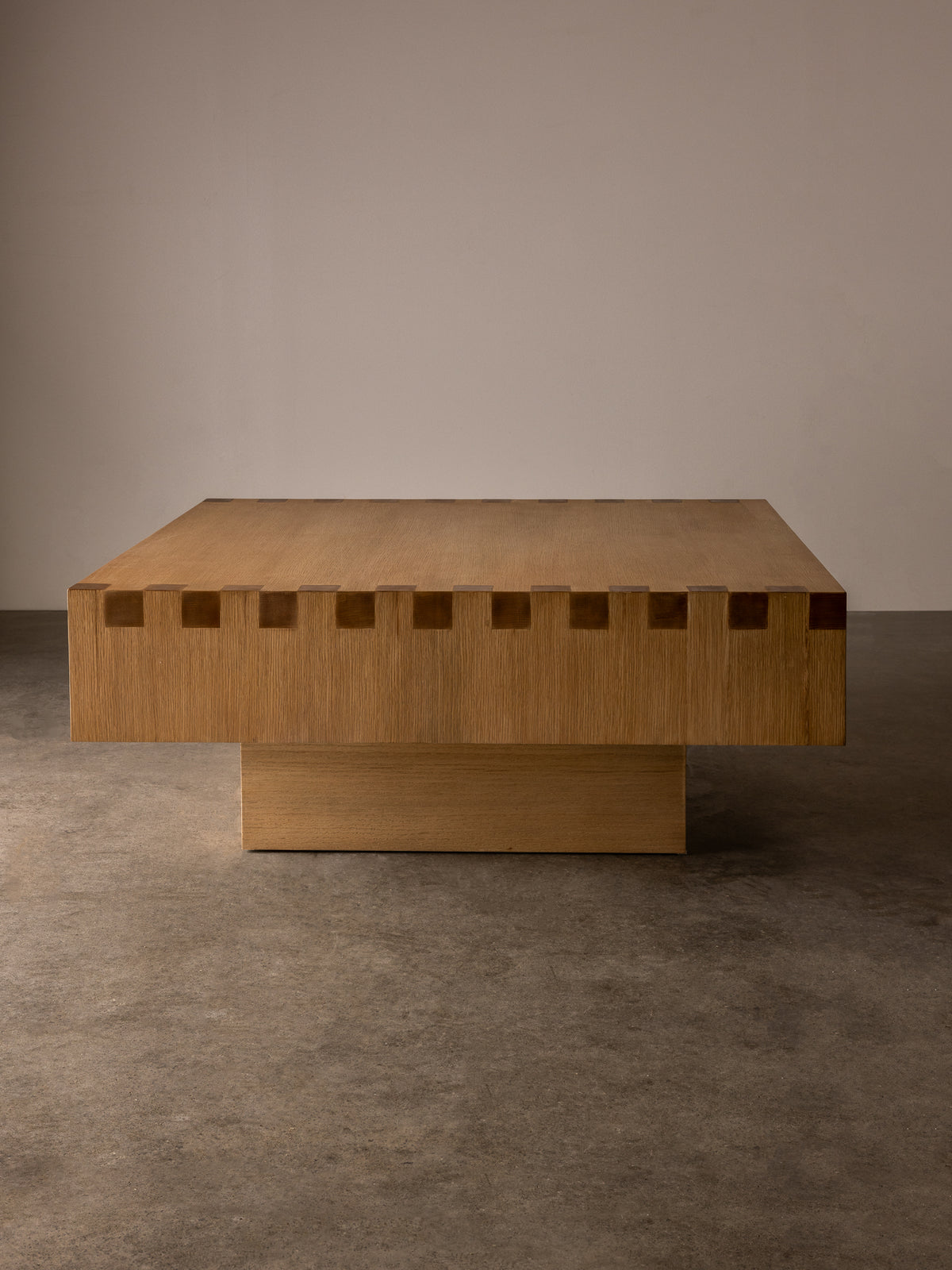 Dovetail Table