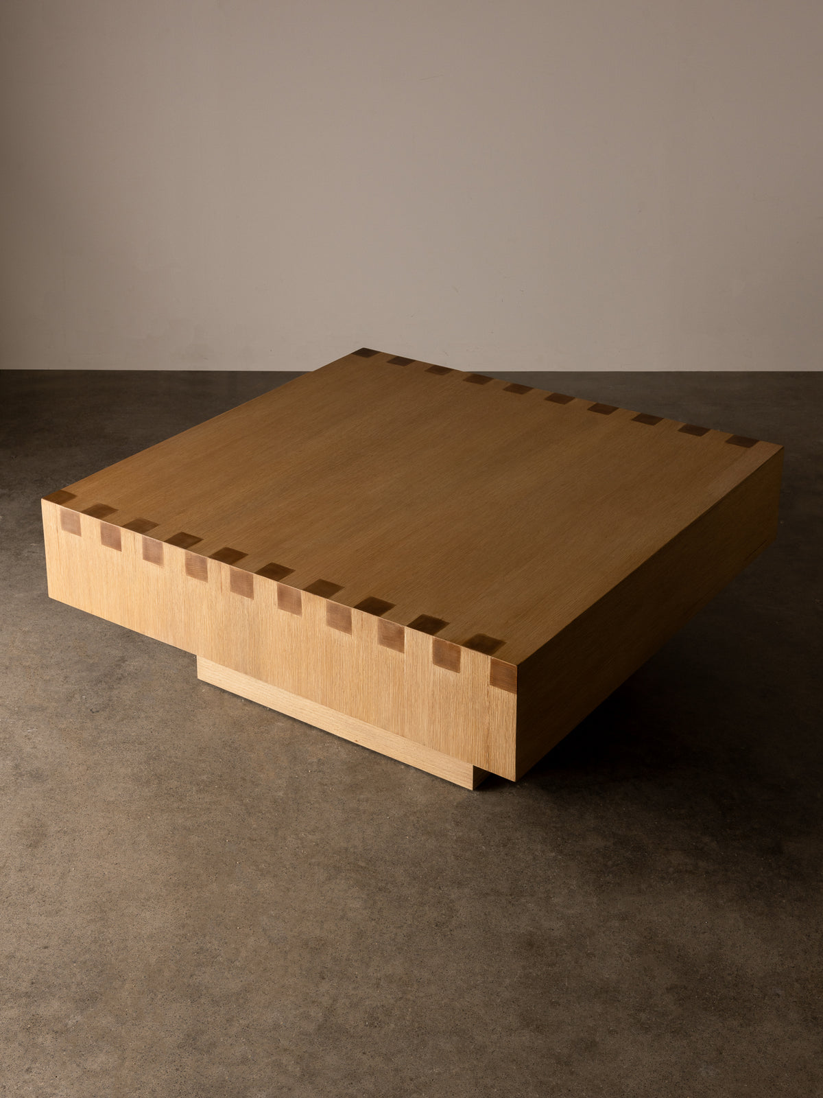 Dovetail Table