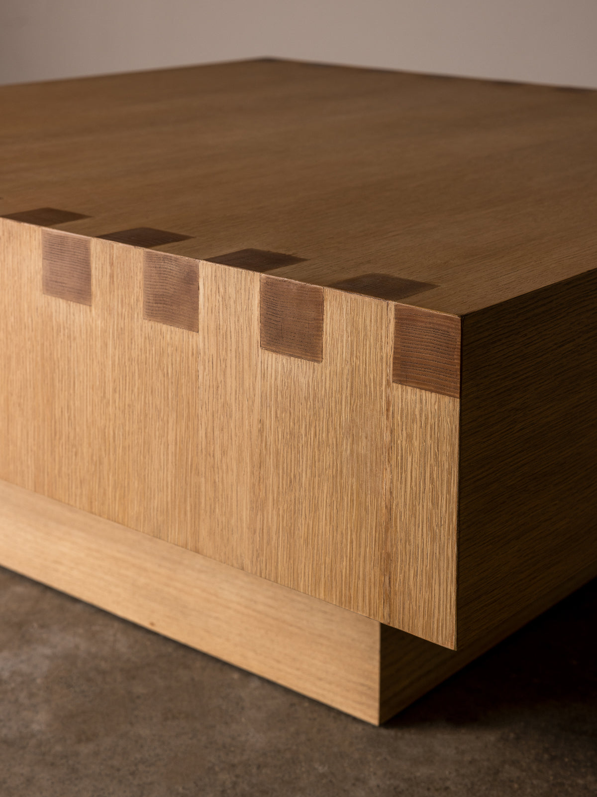 Dovetail Table