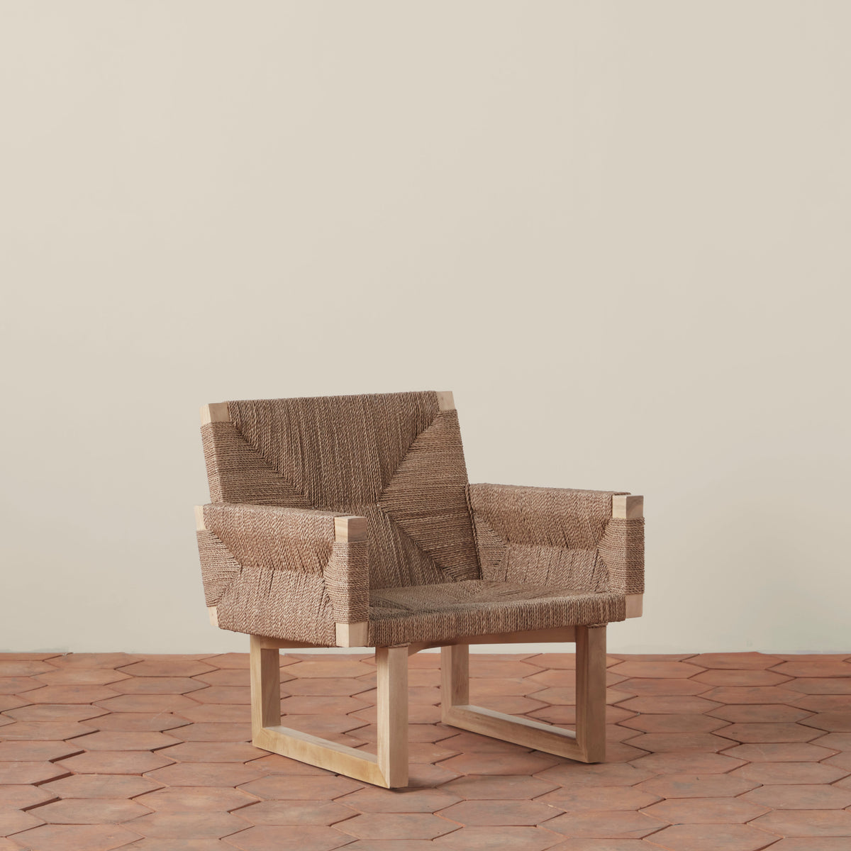 Textura Lounge Chair