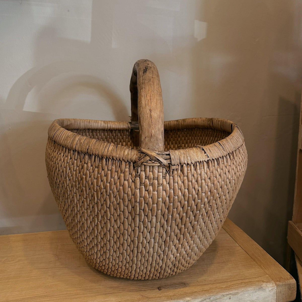 Antique Hand-Woven Chinese Basket - Cultheir 