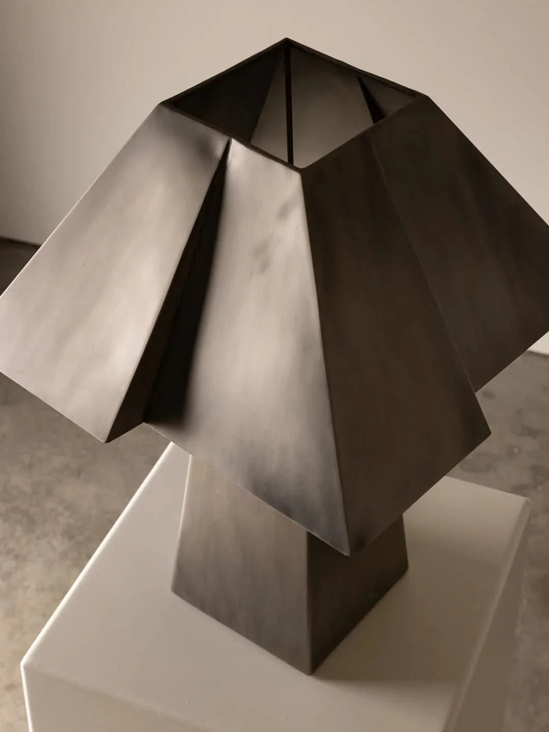 Bohan Table Lamp - Stainless Steel &amp; Burlwood - Cultheir