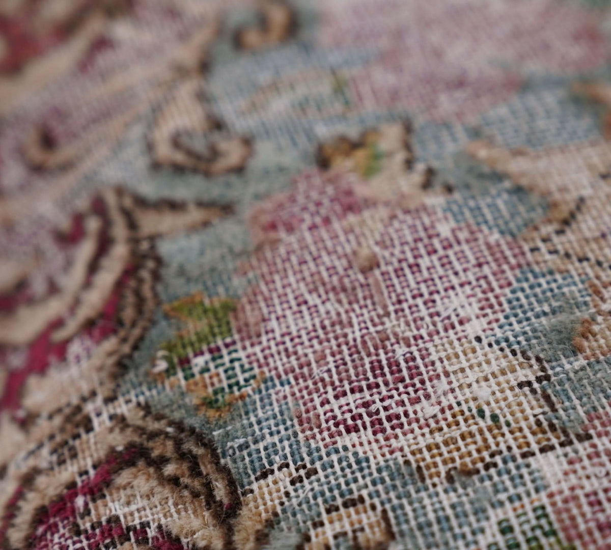 Canvello Antique Rug Organic Wool Pillow - 16&quot;x24&quot; - Cultheir