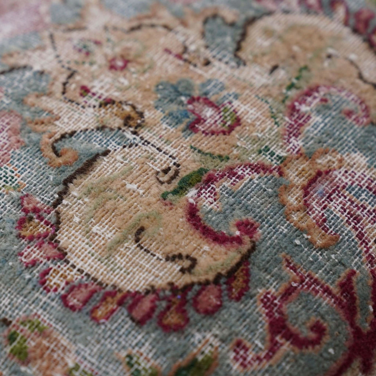 Canvello Antique Rug Organic Wool Pillow - 16&quot;x24&quot; - Cultheir