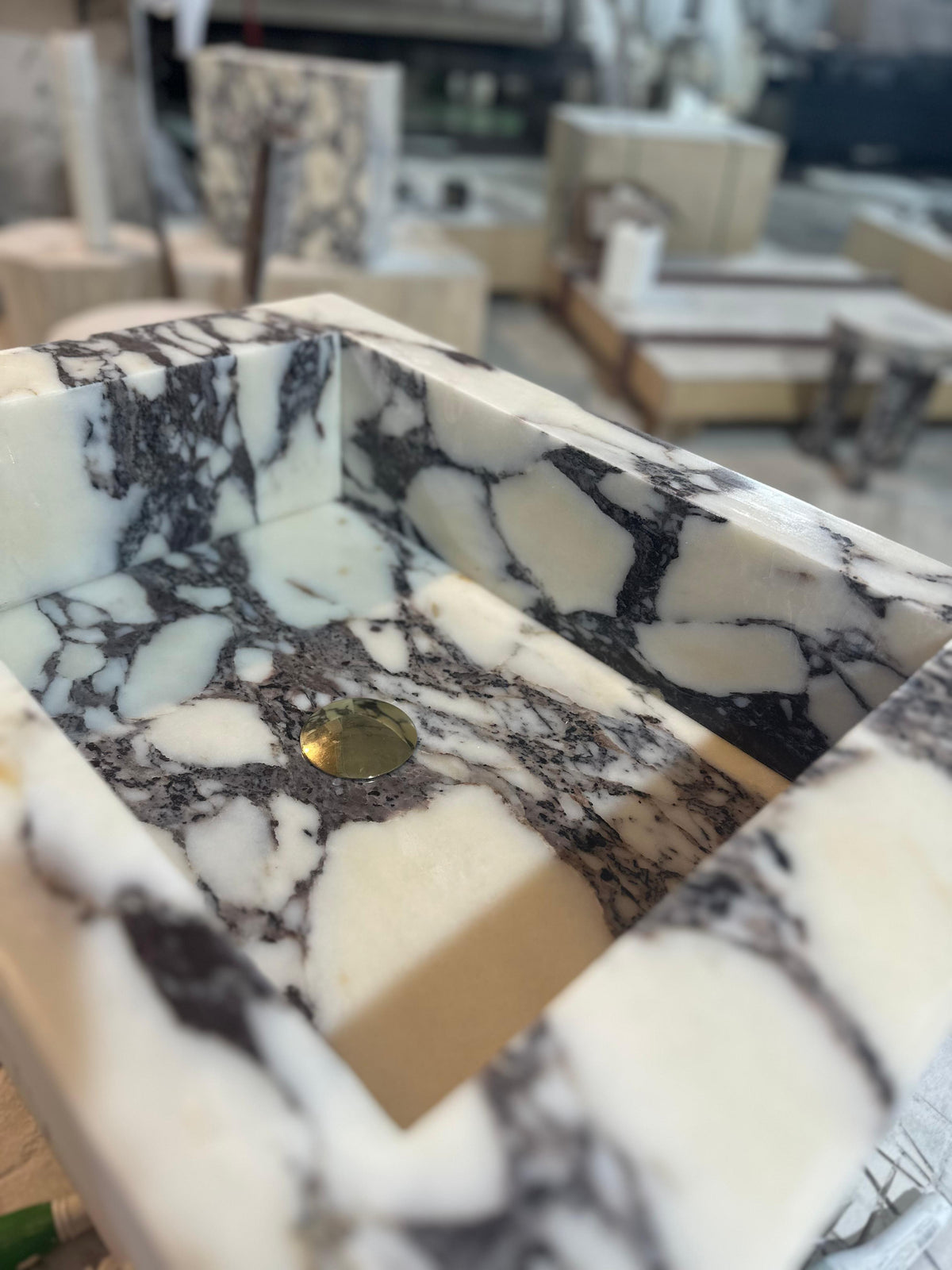 Customizable Calacatta Viola Marble Sinks - Cultheir 