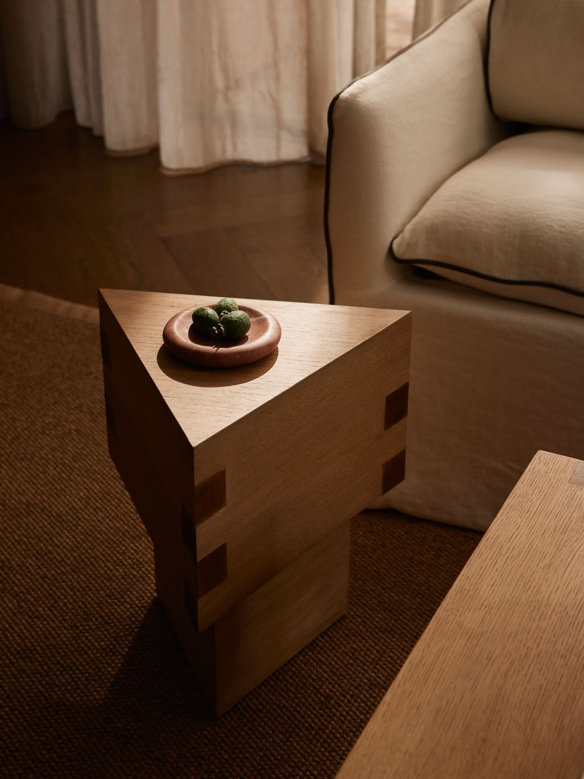 Dovetail Side Table - Cultheir