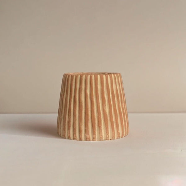 Elvira Terracotta Planter