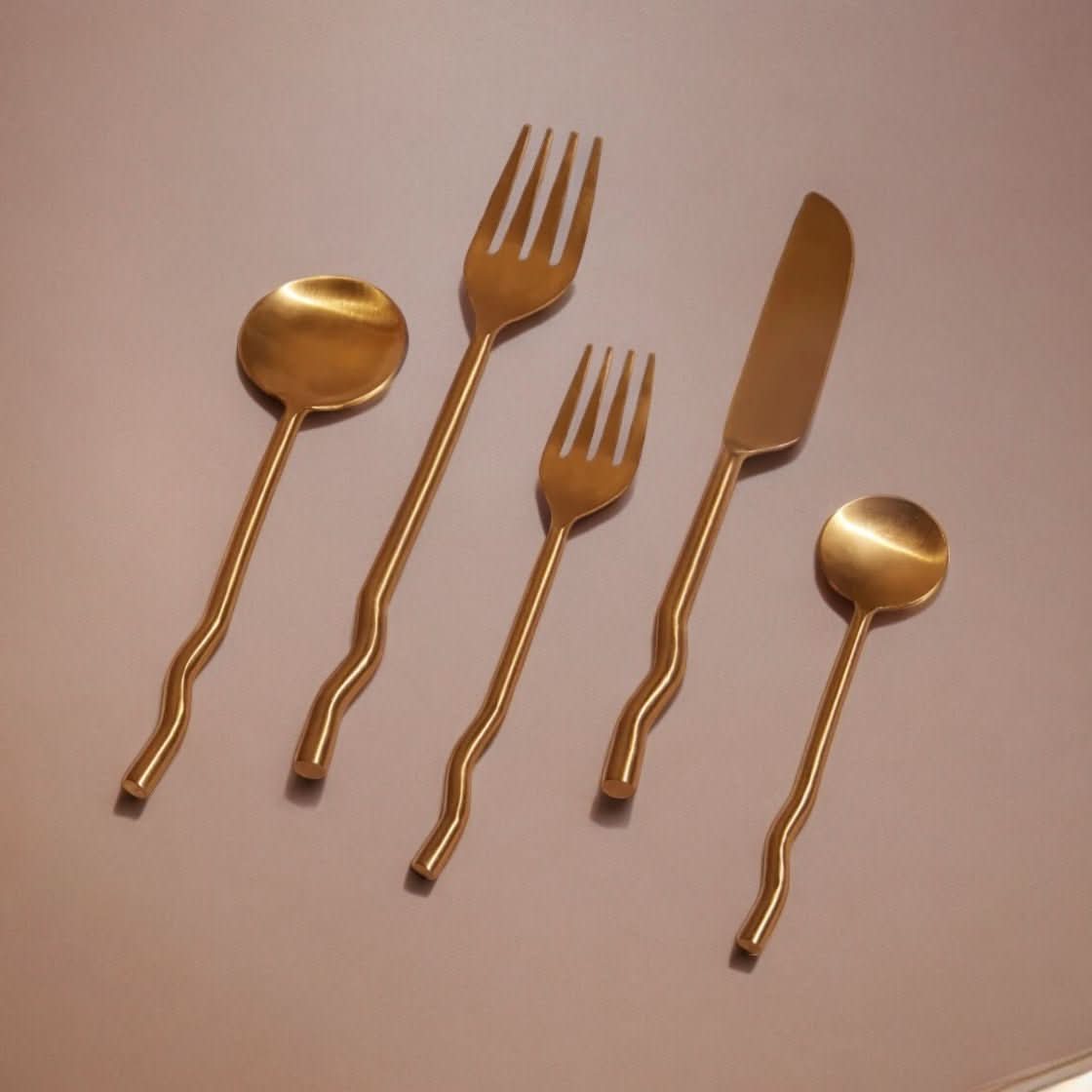 Emma Flatware (Set of 20) by MESO - Cultheir