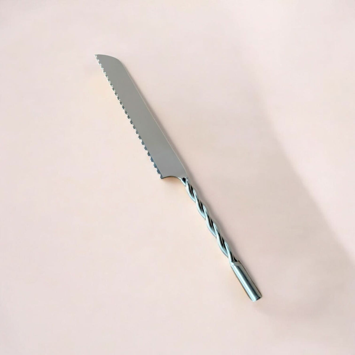 Kara Bread Knife by MESO - Cultheir