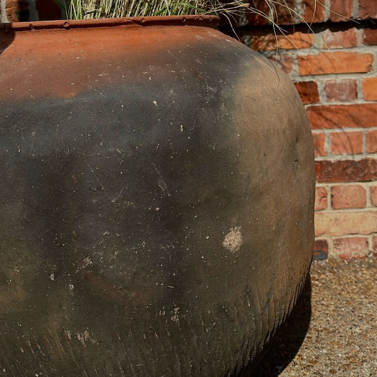 Large Ceramic Water Vessel - Cultheir