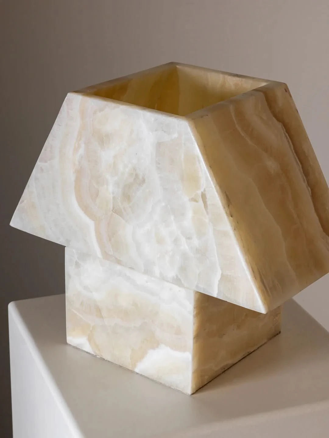 Maisy Table Lamp - Cultheir