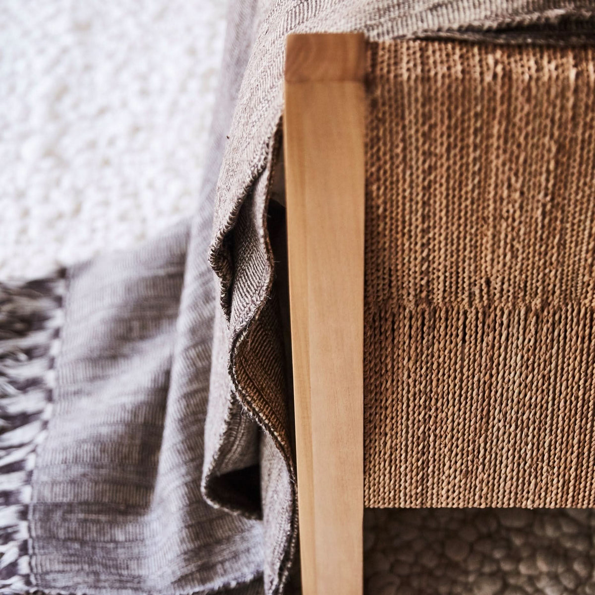 Textura King Bed - Cultheir