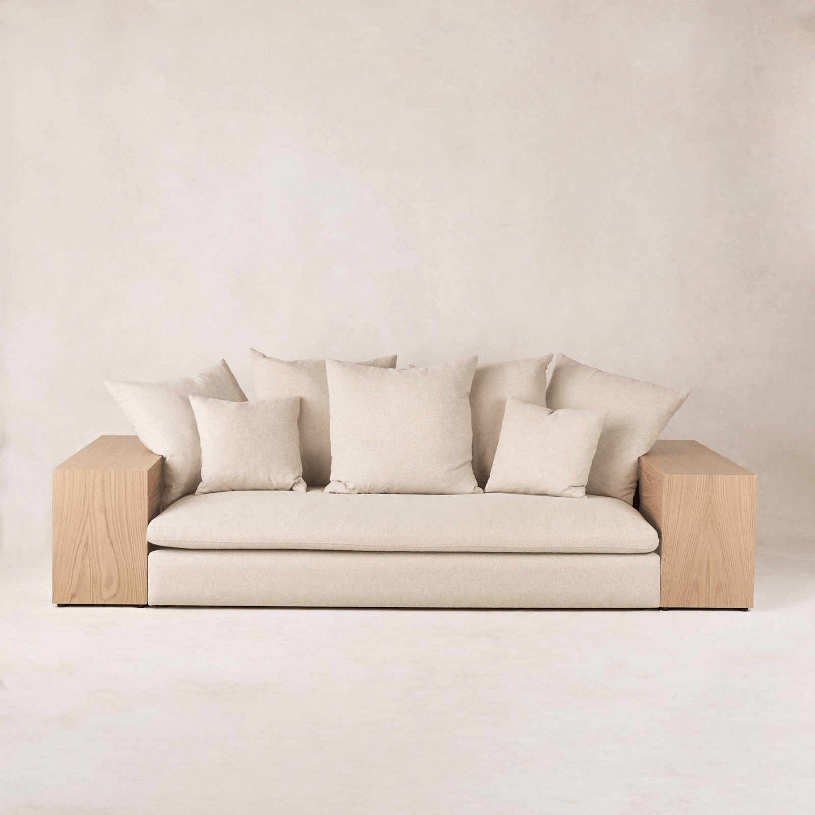 Topa Topa Sofa - Cultheir