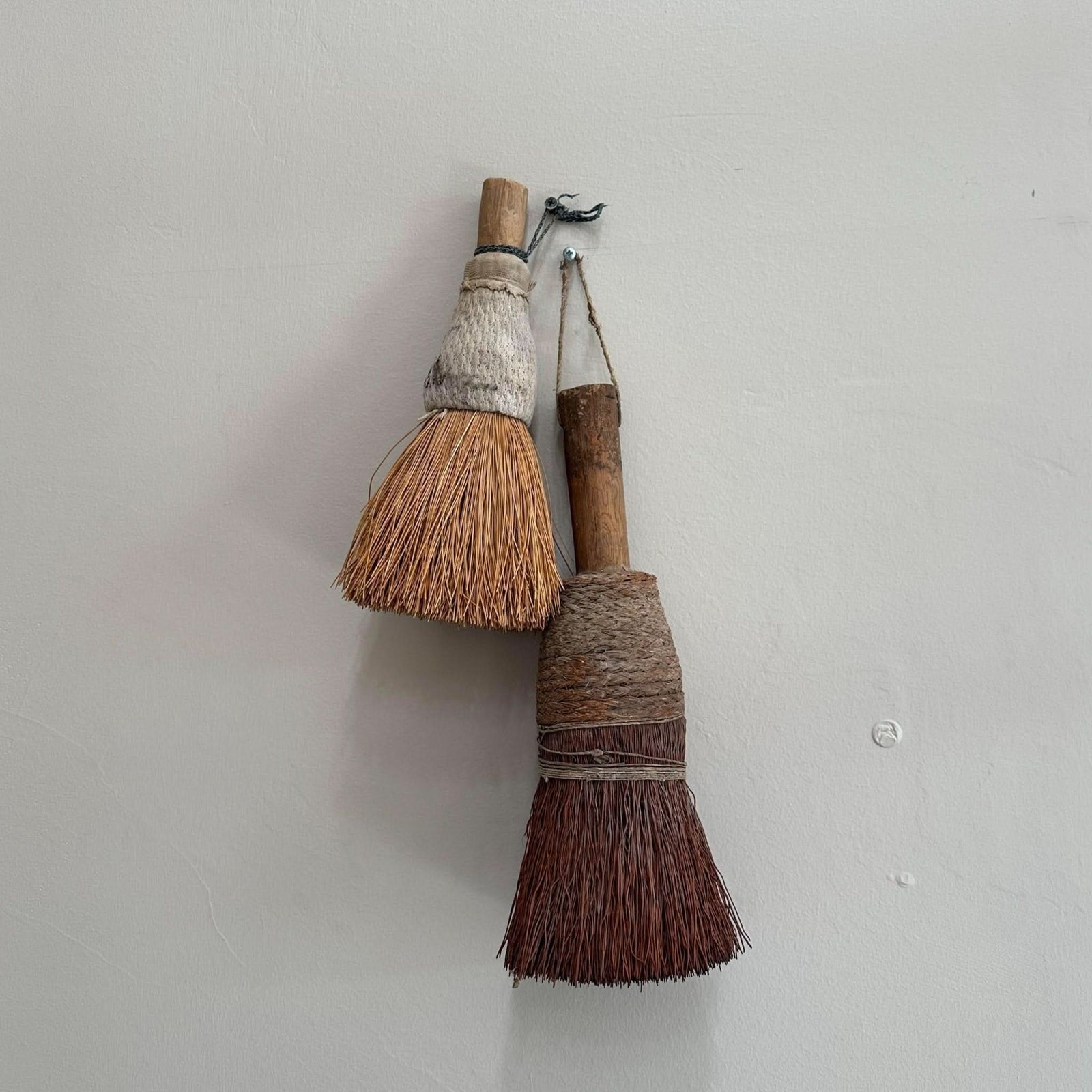 Vintage Paint Brush - Cultheir