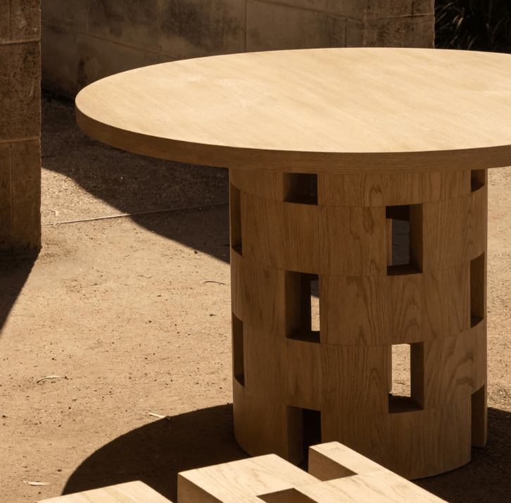 Vivi Dining Table - Oak Wood - Cultheir